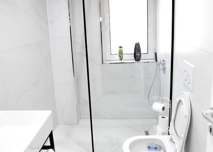 דירה Dream House Enia 3 שקודר