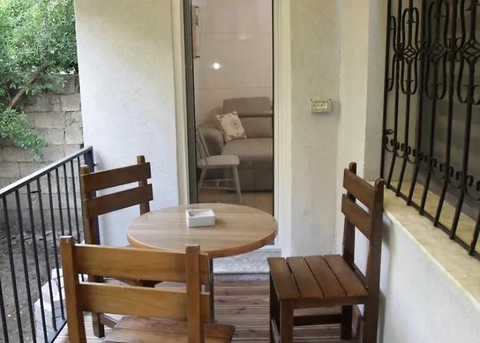 Dream House Enia 3 * شكودر